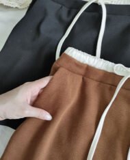 配邊抽繩繫帶短裙 - Image 7