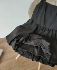 小辣掛脖露背黑短裙 - Image 6