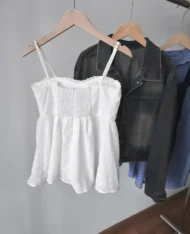 蕾絲鏤空娃娃上衣 - Image 5