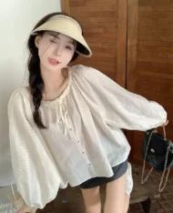 溫柔刺繡寬上衣 - Image 2