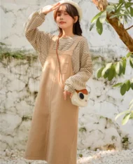 日系工裝背帶裙+條紋長袖Tee - Image 2