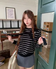 Miu系披肩+條紋上衣兩件套set - Image 3