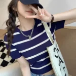 條紋撞色針織上衣