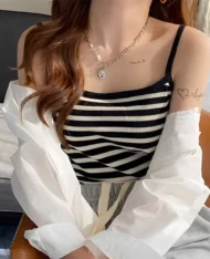夏日清爽細肩帶條紋拼色背心
