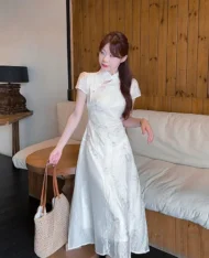 精緻緹花中式感連身裙