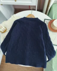 小熊刺繡麻花上衣外套 - Image 17