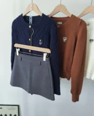 小熊刺繡麻花上衣外套 - Image 12