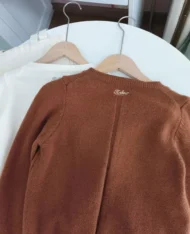 布朗尼小熊刺繡針織上衣 - Image 23