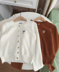 布朗尼小熊刺繡針織上衣 - Image 15