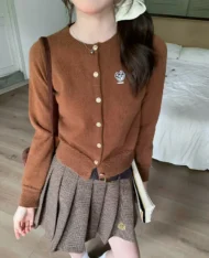 布朗尼小熊刺繡針織上衣 - Image 2