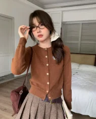 布朗尼小熊刺繡針織上衣 - Image 6