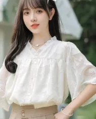 [預購補貨中] 中式荷葉V領緹花上衣 - Image 2