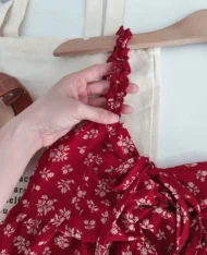 小碎花細肩娃娃上衣 - Image 11