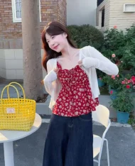 小碎花細肩娃娃上衣 - Image 6