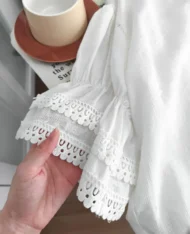 度假風寬袖蕾絲花邊上衣 - Image 12