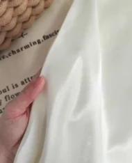 光澤質感緞面魚尾半長裙** - Image 17