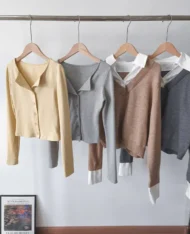 春暖色調翻領排扣上衣 - Image 10