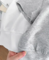 微性感斜肩字母上衣 - Image 14