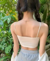 細肩帶胸墊短背心 - Image 3