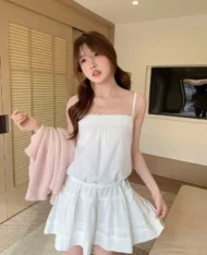 甜姐蕾絲風細肩連身裙