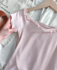 芭蕾風斜肩蕾絲繫帶上衣 - Image 13