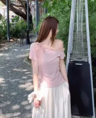 芭蕾風斜肩蕾絲繫帶上衣 - Image 10