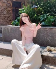 芭蕾風斜肩蕾絲繫帶上衣 - Image 9