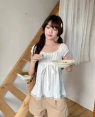 附繞脖綁帶！波點蕾絲娃娃上衣 - Image 2
