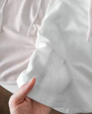 掛脖綁帶字母修身上衣 - Image 11