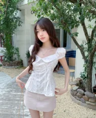 甜妹浪漫碎花上衣