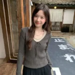 韓系直扛條撞色假兩件上衣